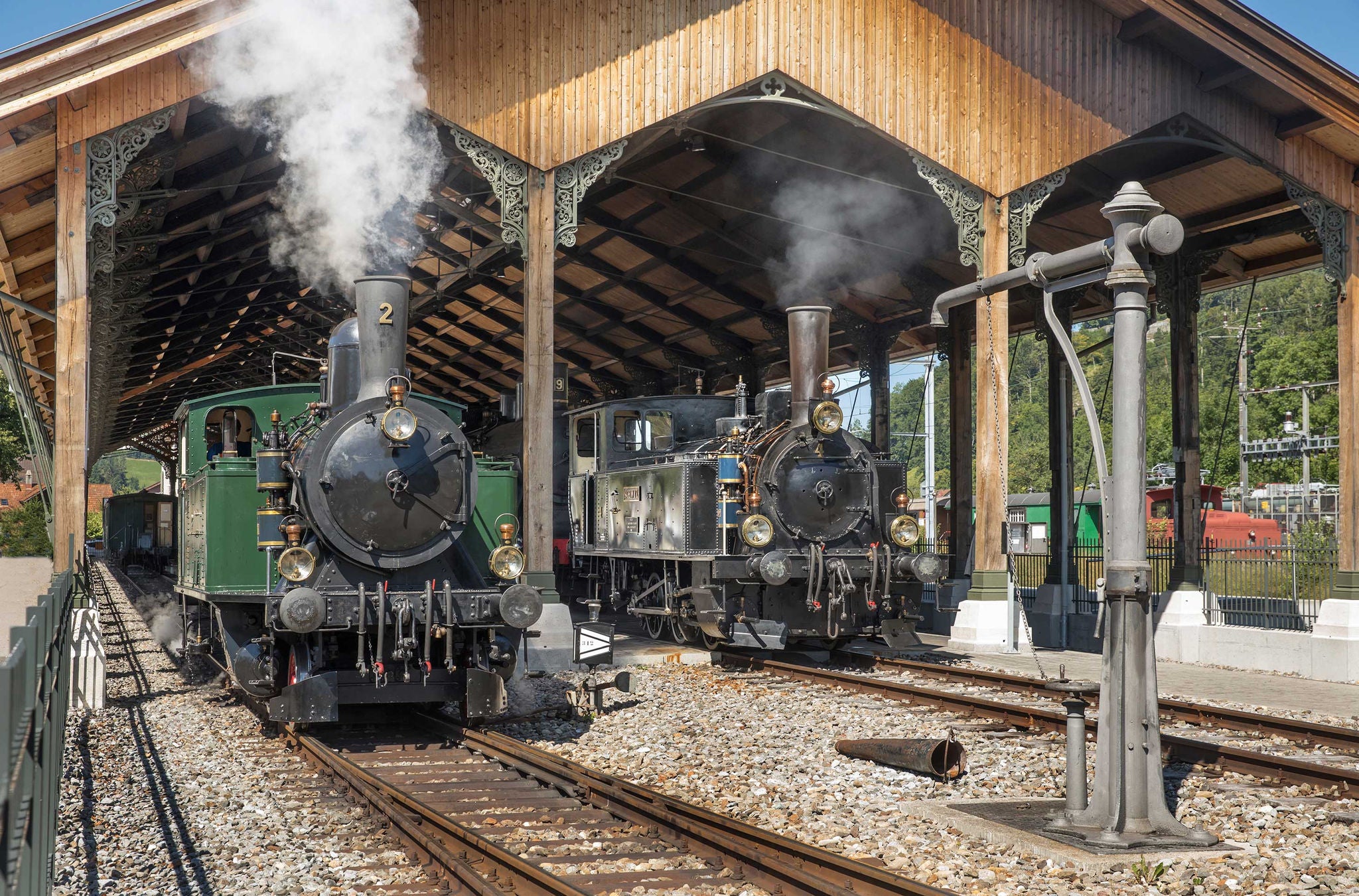 Dampfbahn des DVZO am Perron