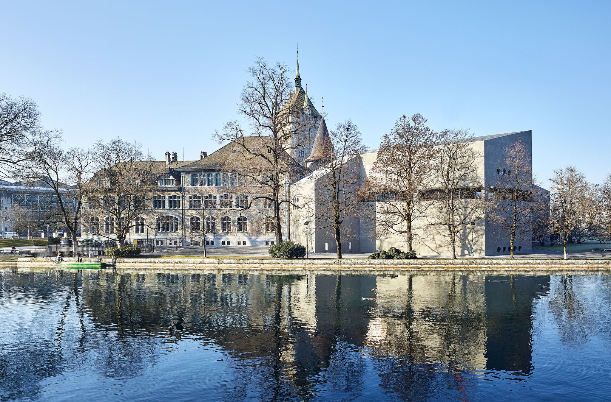 Das Landesmuseum von aussen.