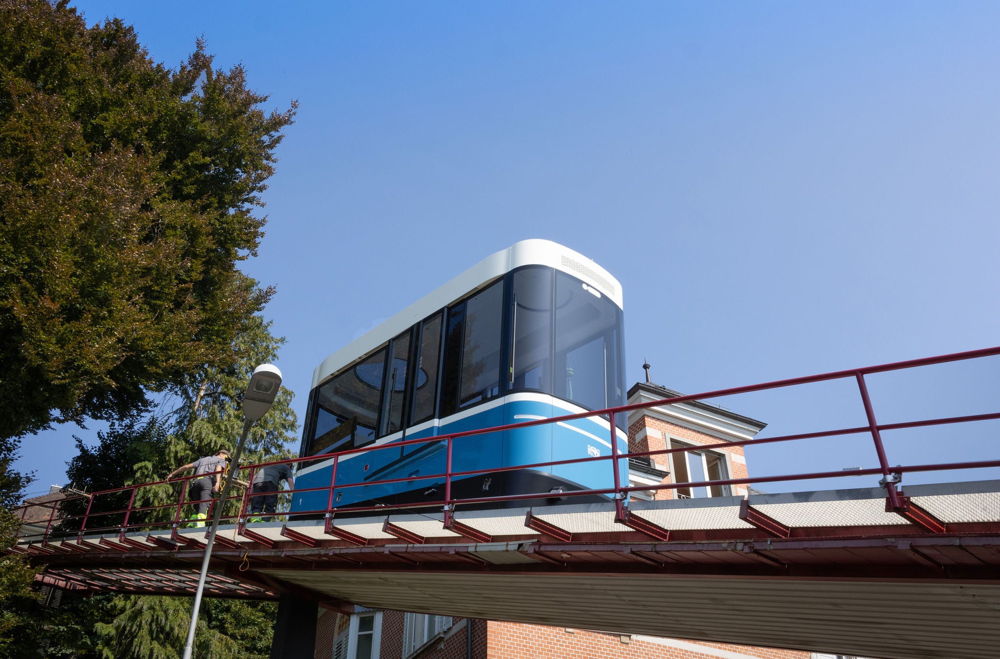 VBZ Seilbahn Rigiblick von aussen