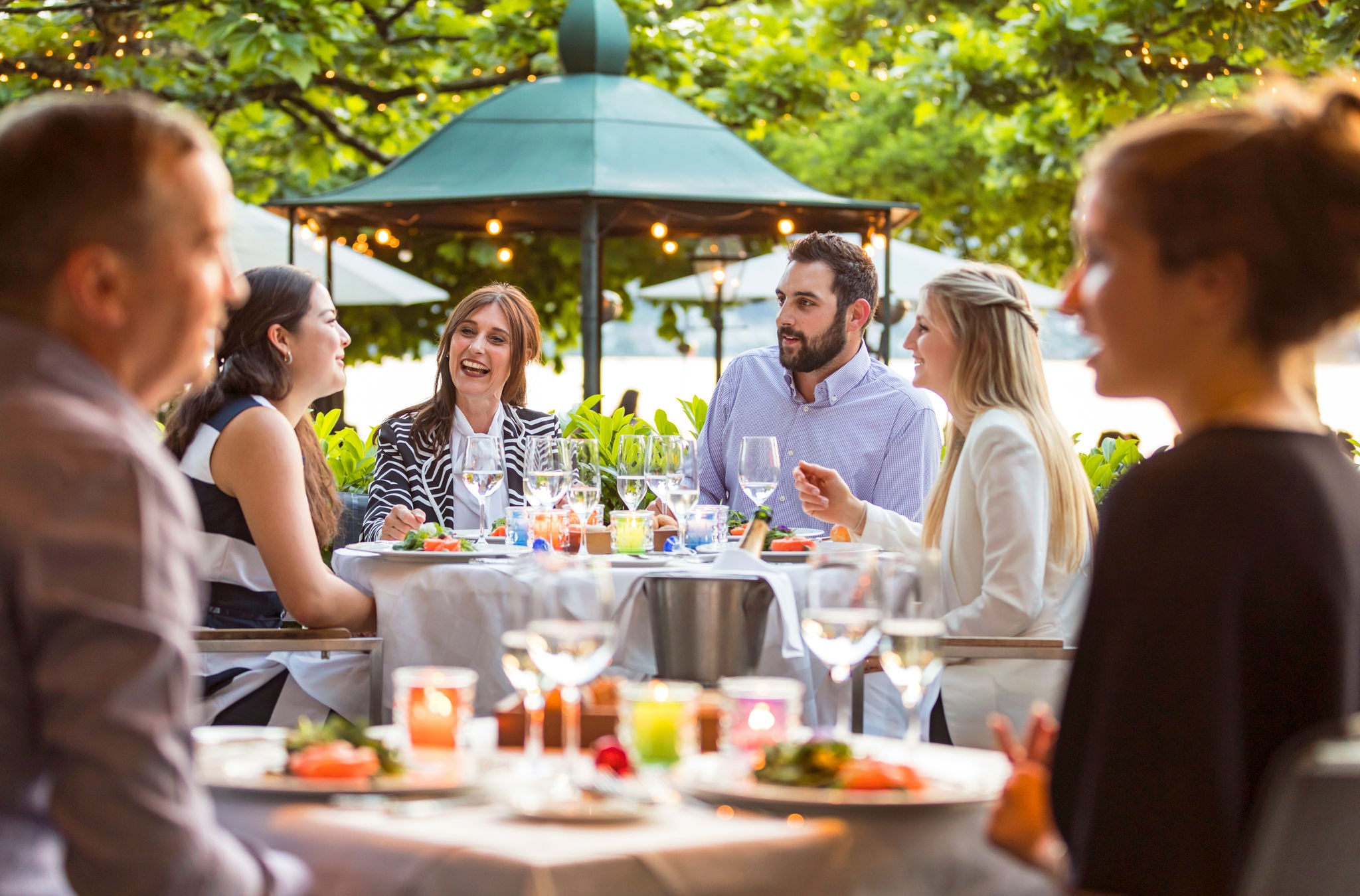 Gäste im Restaurant im Boutique Hotel Sonne in Küsnacht