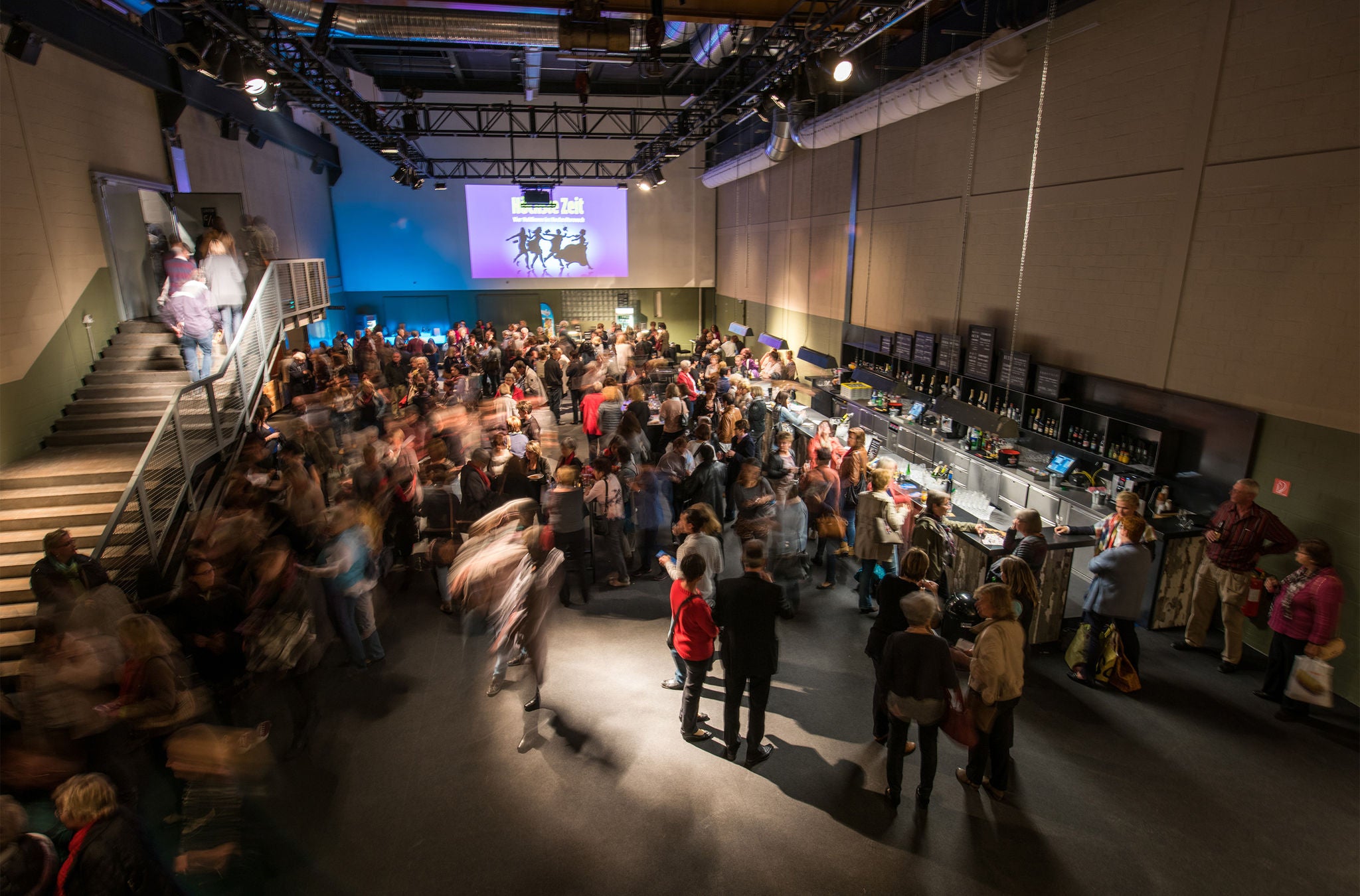 FOTOGRAF : THOMAS LUETHI – 09.10.2015 - MAAG Event Hall und K2 Restaurant COPYRIGHTED BY THOMAS LUETHI BYLINE IS A MUST -