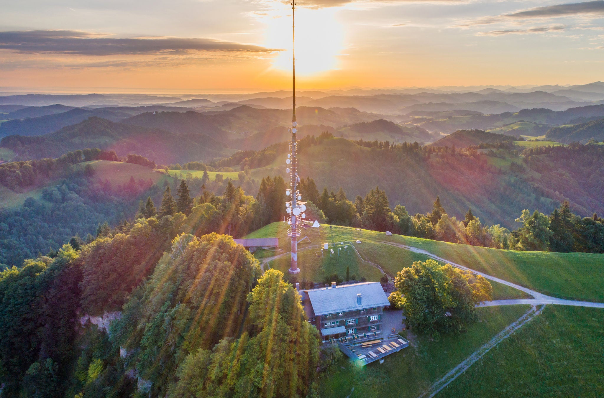 Das Bergrestaurant Hörnli in der Abendstimmung