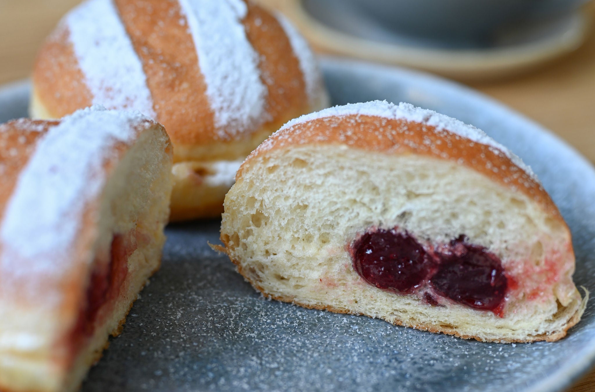Kaffee und Patisserie beim Steiner-Beck