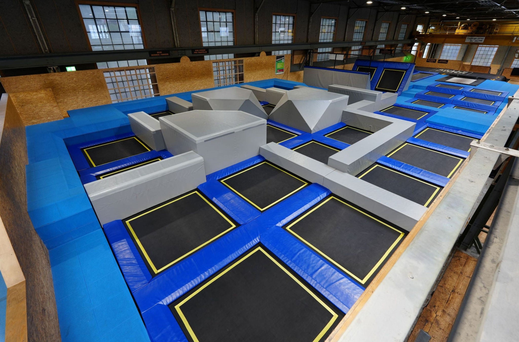Trampoline im Skills Park