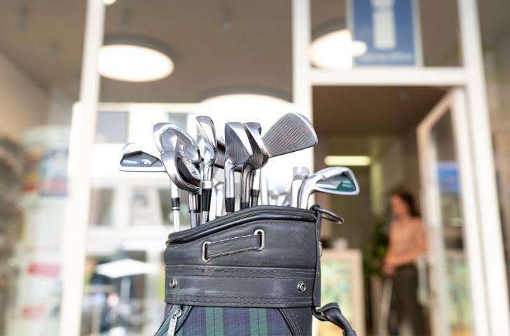 Golf Bag für den Urban Golf Plausch in Einsiedeln